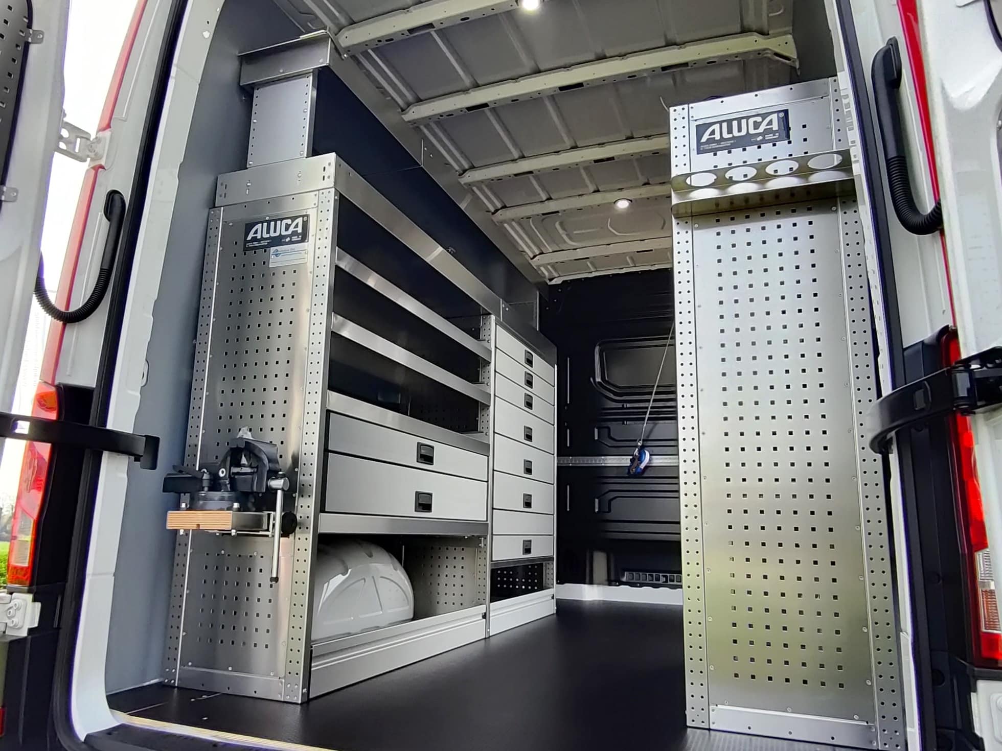 bedrijfswageninrichting in epe