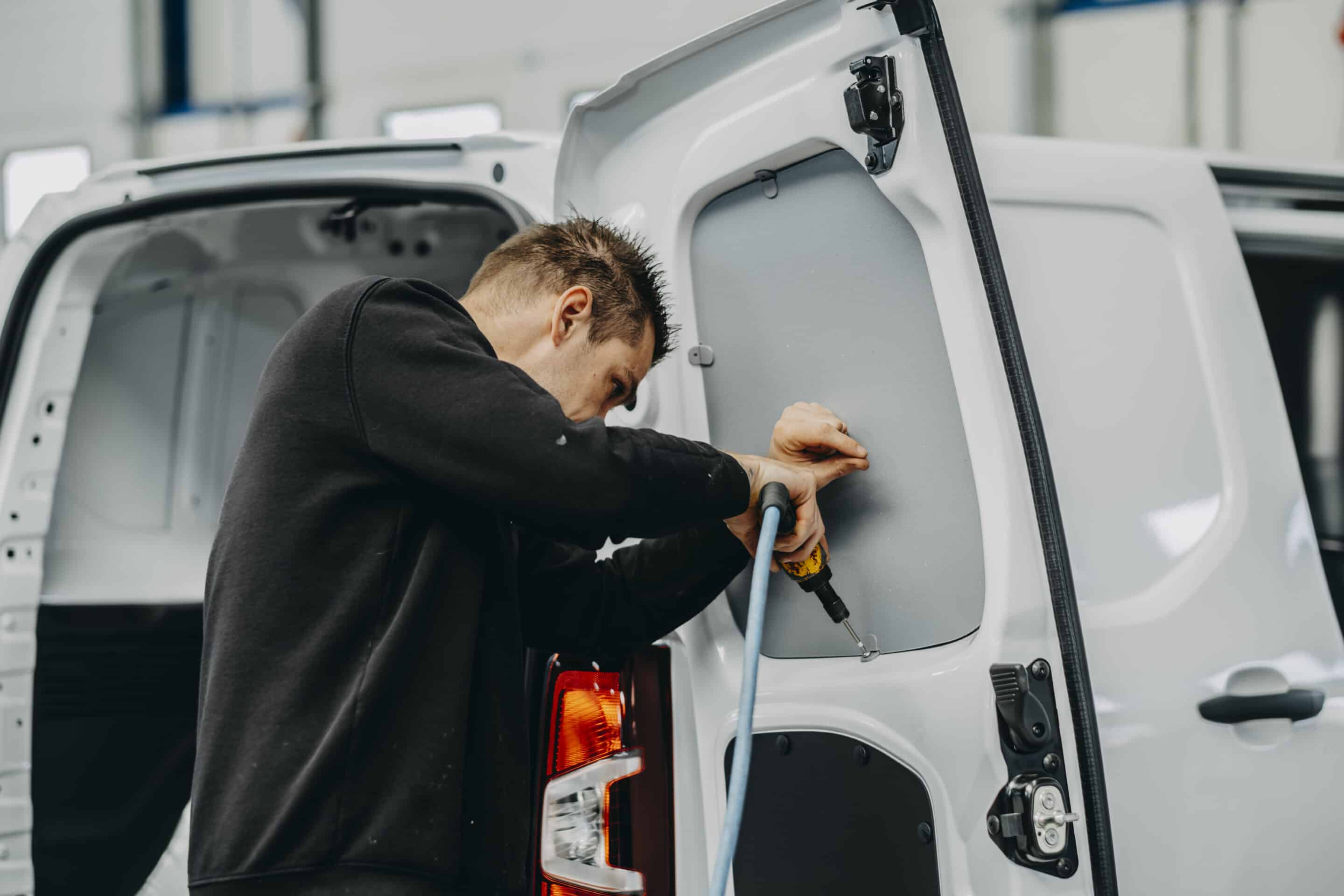 Bedrijfswageninrichting Hengelo